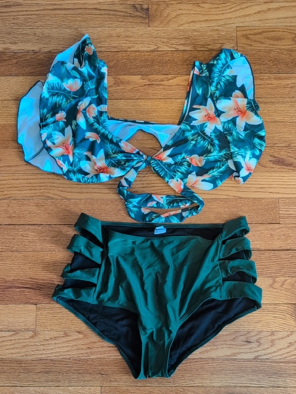 SHEIN Green Tropical Floral Ruffle Bikini Set